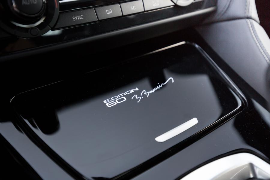 Детали интерьера Alpina B6 Bi-Turbo Coupe Edition 50 (F13) 2015 года  (фото 9 из 19)